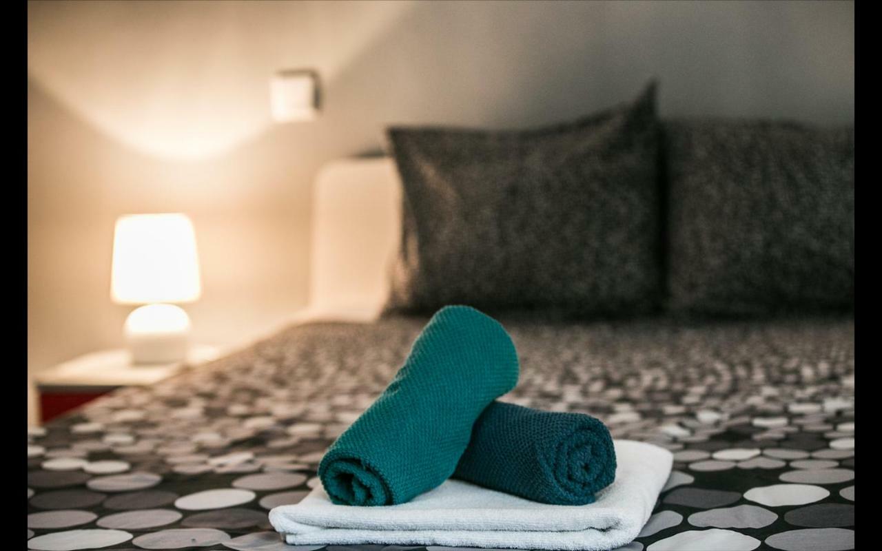 Cismigiu Garden Studio Leilighet Bucureşti Eksteriør bilde