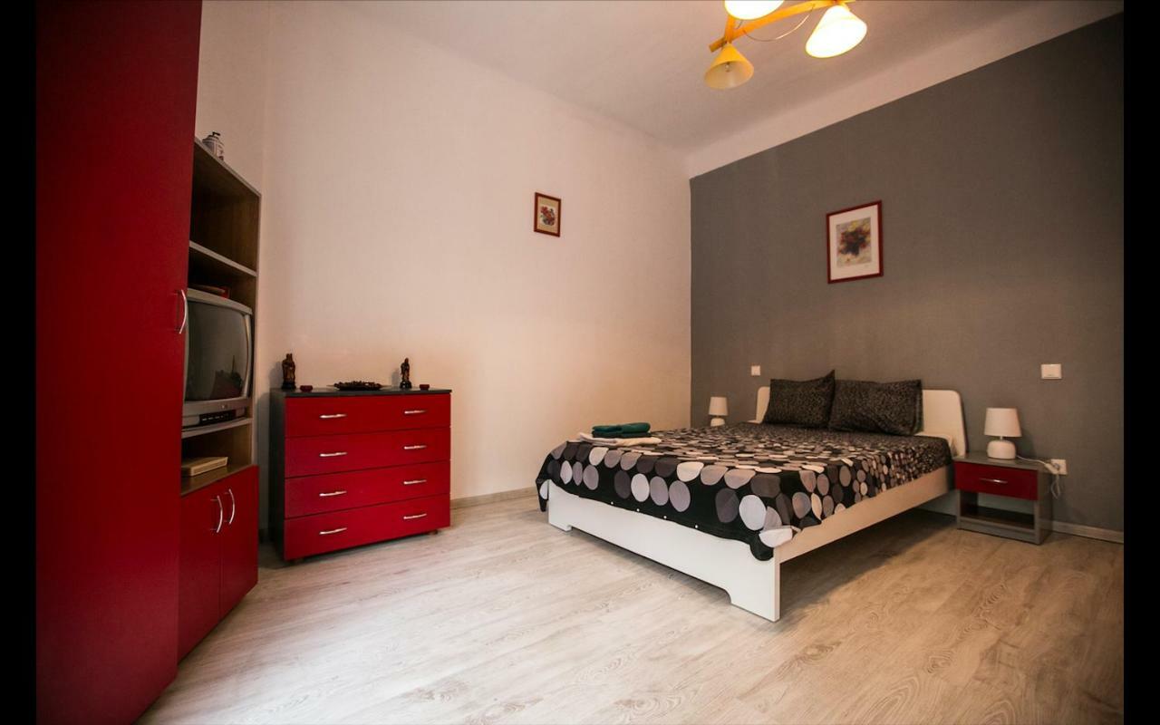 Cismigiu Garden Studio Leilighet Bucureşti Eksteriør bilde
