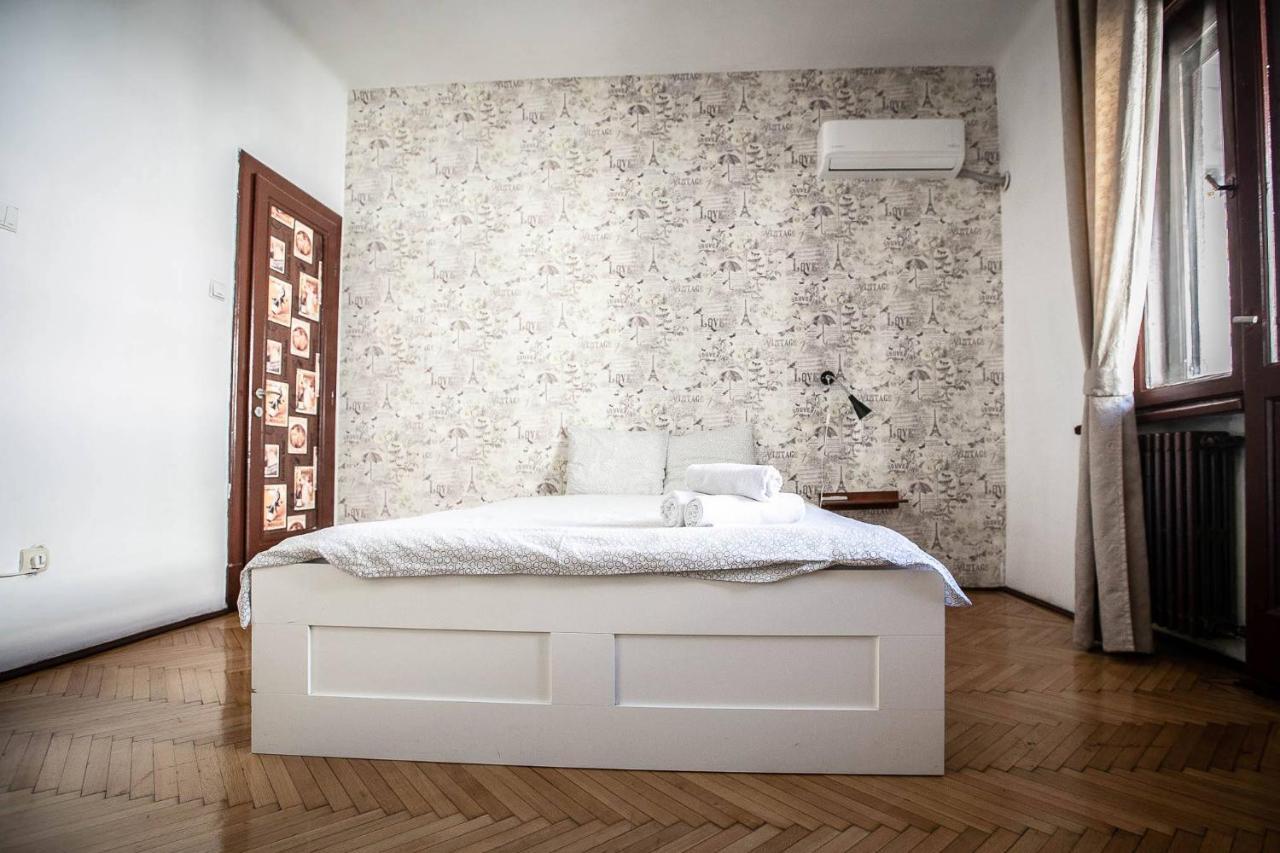 Cismigiu Garden Studio Leilighet Bucureşti Eksteriør bilde