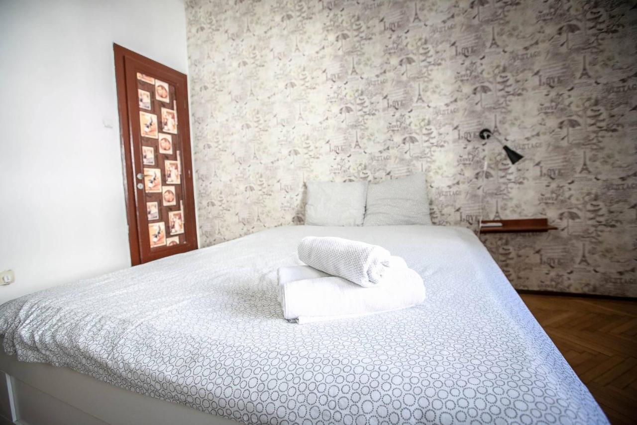 Cismigiu Garden Studio Leilighet Bucureşti Eksteriør bilde